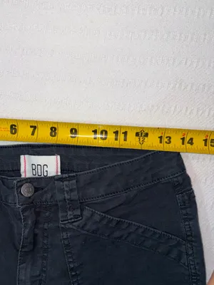Urban Outfitters BDG Womens Brigid Low Rise Bootcut Utility Cargo Pant Size 28 thumbnail 9