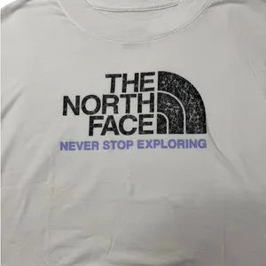 The North Face White Half Dome Cropped Boxy Tee Women’s Small thumbnail 6