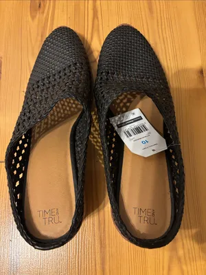 Time and Tru Black Woven Slip-On Loafers thumbnail 1