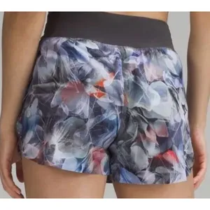 Lululemon Fast Free Short 3" Sz 4 Reflective Classic Fit Floral Multi Print Grey thumbnail 8
