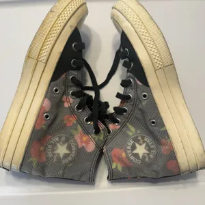 Converse Womens Chuck Taylor All-Star Sz 7.5 Floral Black Sneakers Shoes Casual thumbnail 7