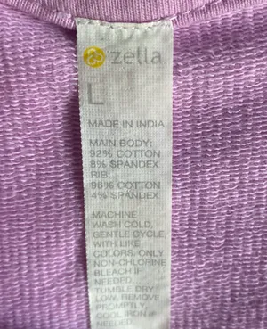 NWOT-ZELLA-PINK CREWNECK SWEATSHIRT-SIZE LARGE Pink crewneck sweatshirt, oversized, has stretch, 92% cotton and 8% spandex New without tags Measurements: Bust: armpit to armpit 28 inches Length: shoulder seam to bottom 26 inches thumbnail 6
