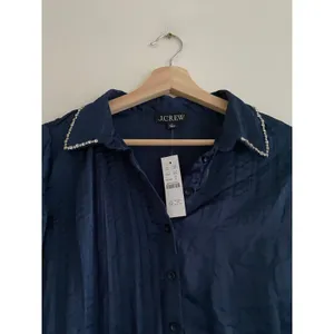 J. CREW NWT Crystal Embellished Navy Blue Shirt in Crinkle Satin Size Small thumbnail 6