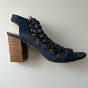 Vince Camuto Navy Leather 9M Laced 3" Block Heel Open Toe Shoes thumbnail 2