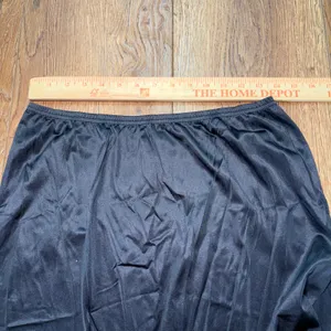 Vintage Half Slip Skirt Womens L Black Nylon Lace Trim Made USA 90s Slit gothic thumbnail 4