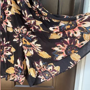 NWT Free People On The Edge Romper Black Floral Size Medium Retail $108.00 thumbnail 8