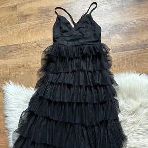LULU’S Radiant Event Black Mesh Tiered Pleated Backless Maxi Dress thumbnail 6