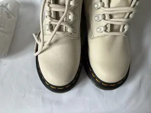 Dr. Martens Boots Leather Women’s thumbnail 4