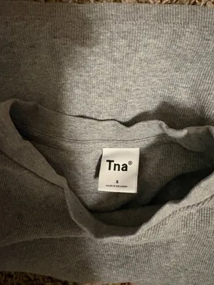 TNA Ribbed Crop Top Small Gray Short Sleeve Aritzia Cotton Elastane Neutral thumbnail 3