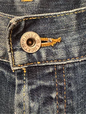 Lucky Brand Gene Montesano Jeans Women’s 8/29 Straight Leg USA Distressed thumbnail 6