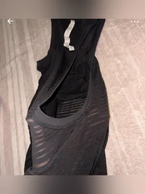 Lululemon Black Women's workout Sleeveless Tank Top thumbnail 3