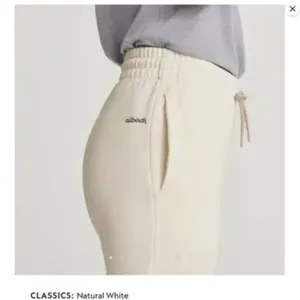 NWT allbirds Women's The R&R Sweatpants Small Natural White Sustainable Athletic thumbnail 12