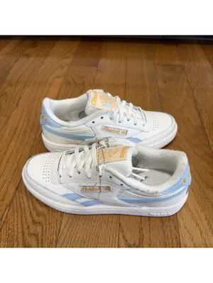 Size 6 US women’s Reebok Club C Revenge Sneakers White Light Blue Gold Leather thumbnail 3