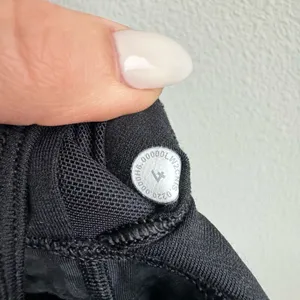 Lululemon Energy Bra High Neck Long Line *Medium Support B-D Camo Size 4 Small thumbnail 3