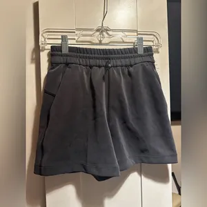 NWT Lululemon Softstreme High-Rise Short 4" -Black $78 MSRP thumbnail 12