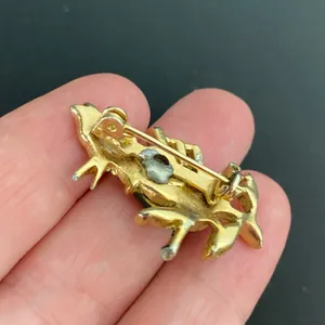 Vintage Gold Tone Bird Brooch Rhinestone Emerald Cabochon Crested Bird Pin thumbnail 5