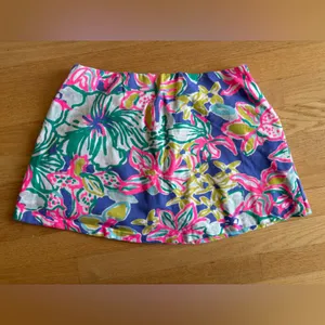 Lilly Pulitzer Tropical Floral Skort in Pink, Green & Blue thumbnail 3