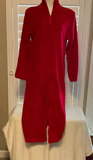 Adonna Red Robe thumbnail 1