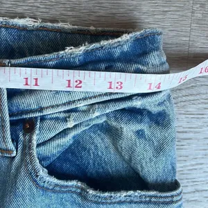 Abercrombie Ultra High Rise 90s Straight Jean, Light with Vent Hem thumbnail 12