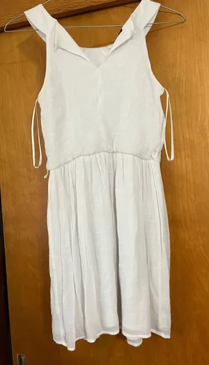White Dress thumbnail 3