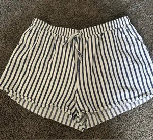 Universal threads Shorts Size Large 0178 thumbnail 1