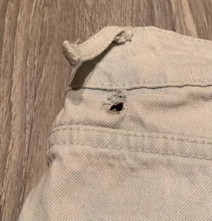 Light washed Jeans thumbnail 3