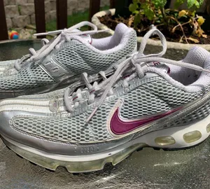2008 ⚡Nike Max Air US size 10 Running Sneakers Shoes 318163-051 thumbnail 2