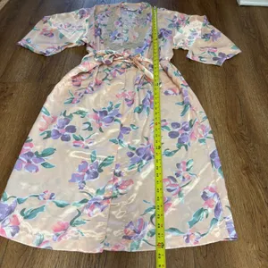 VTG Victorias Secret‎ Gold Label Floral Satin Robe Lace Light Pink Romantic sz M thumbnail 10