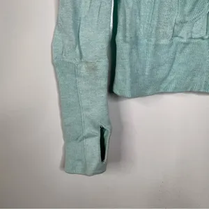 Lululemon Light‎ Blue Long Sleeve Sweater thumbnail 3