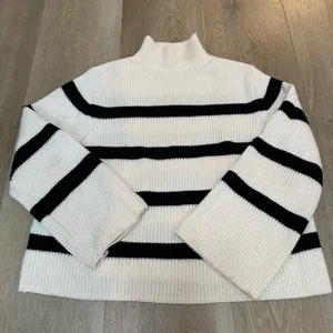 Banana Republic Wool Blend Striped White and Black Bell Sleeve Sweater thumbnail 2