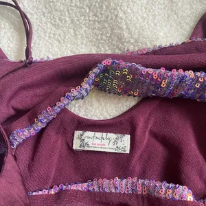 Free People Turn It On Camisole in Plum Vetiver Bloom Cropped Sequin Top Sz S thumbnail 9