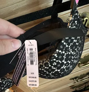 Victoria's Secret Push-up Bra thumbnail 3