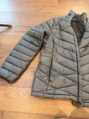 The North Face Women's Black Quilted Puffer Jacket Size Medium - C27-140 thumbnail 4