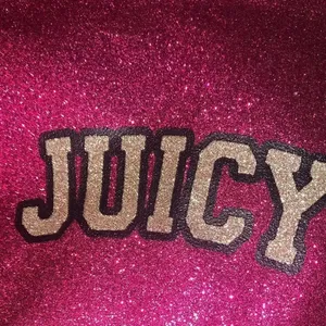 Juicy Couture Sparkling Beauty Bag - Pink thumbnail 2