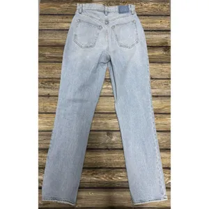 Abercrombie Curve Love 90s Straight Jeans 28/6L Ultra High Rise thumbnail 2