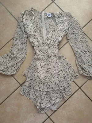 Princess Polly romper thumbnail 1