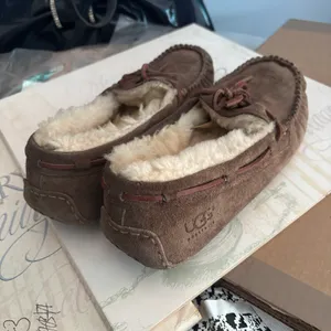 Moccasins thumbnail 3