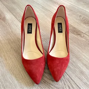 Jones New York Burgundy Suede Delta Heels Pumps Gold Trim Classy Sexy 7 Leather thumbnail 4