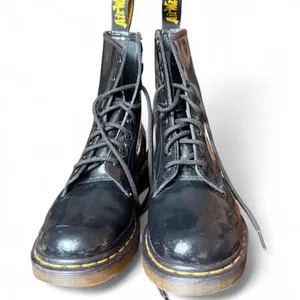 Dr. Martens 1460 Black Patent Leather 8-Eye Combat Boots Women’s US 8 EU 39 thumbnail 6