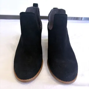 TOMS Kallie Black Suede Side‎ Cutout Wedge Ankle Booties Womens 9.5 thumbnail 13