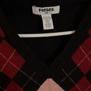 RSQ Vest,‎ women’s top Y2K thumbnail 2