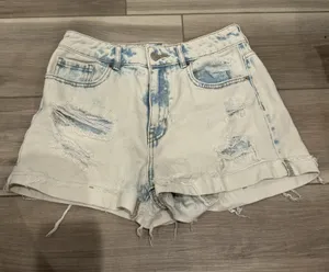 PacSun Mom Jean Shorts Blue distressed Denim size 27 thumbnail 1
