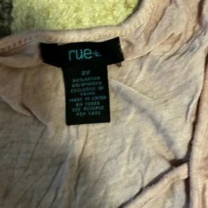 Rue21 Pink Top thumbnail 4