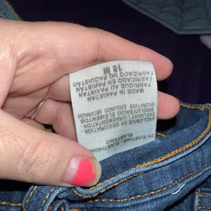 Levi’s Perfectly Slimming Jeans 512 thumbnail 3