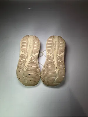 Brooks Ghost max cushion neutral Women's Running Sneakers in Cream/Off-White 8.5 thumbnail 7