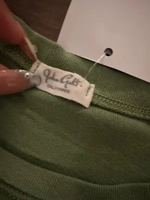 Brandy Melville Top thumbnail 3