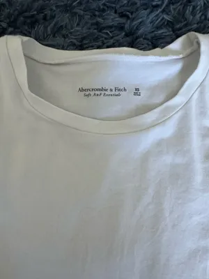 Abercrombie Essential Tee thumbnail 2