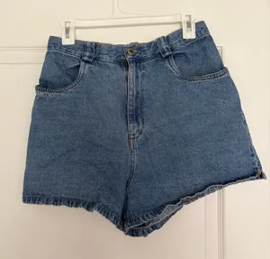 Mom Jean Shorts Que Pasa Blue Size 8 thumbnail 1