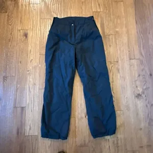 Obermeyer women’s vintage black snow pants ski size 12 thumbnail 3