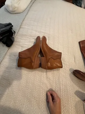 Frye Women's Brown Leather Ankle Boots Size 8.5 B thumbnail 4